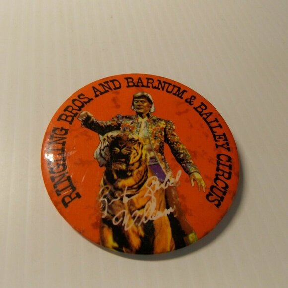 Ringling Bros and Barnum & Bailey Circus Advertisi - Picture 1 of 2